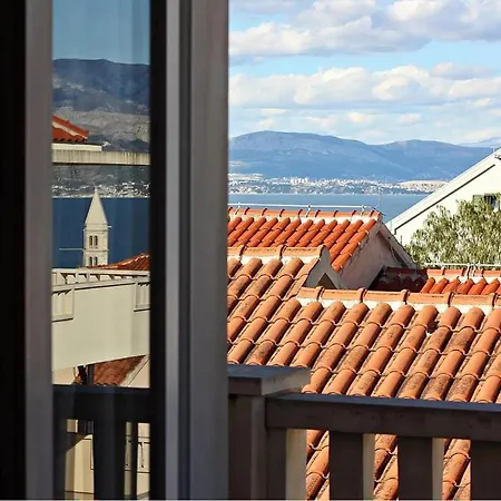 Апартаменты 2 Bedroom Stunning In *
