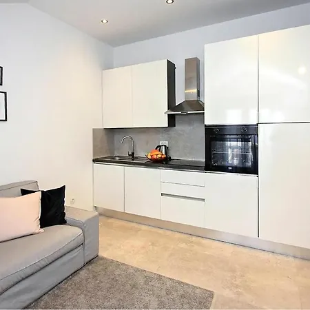 2 Bedroom Stunning In * Supetar
